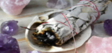 , Cómo preparar incienso o sahumo con hierbas y flores frescas