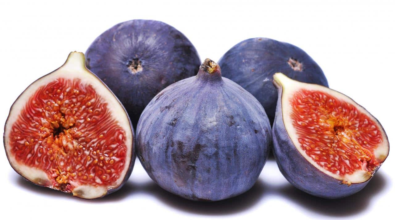 http://www.cuisineandhealth.com/wp-content/uploads/2015/04/figs.jpg