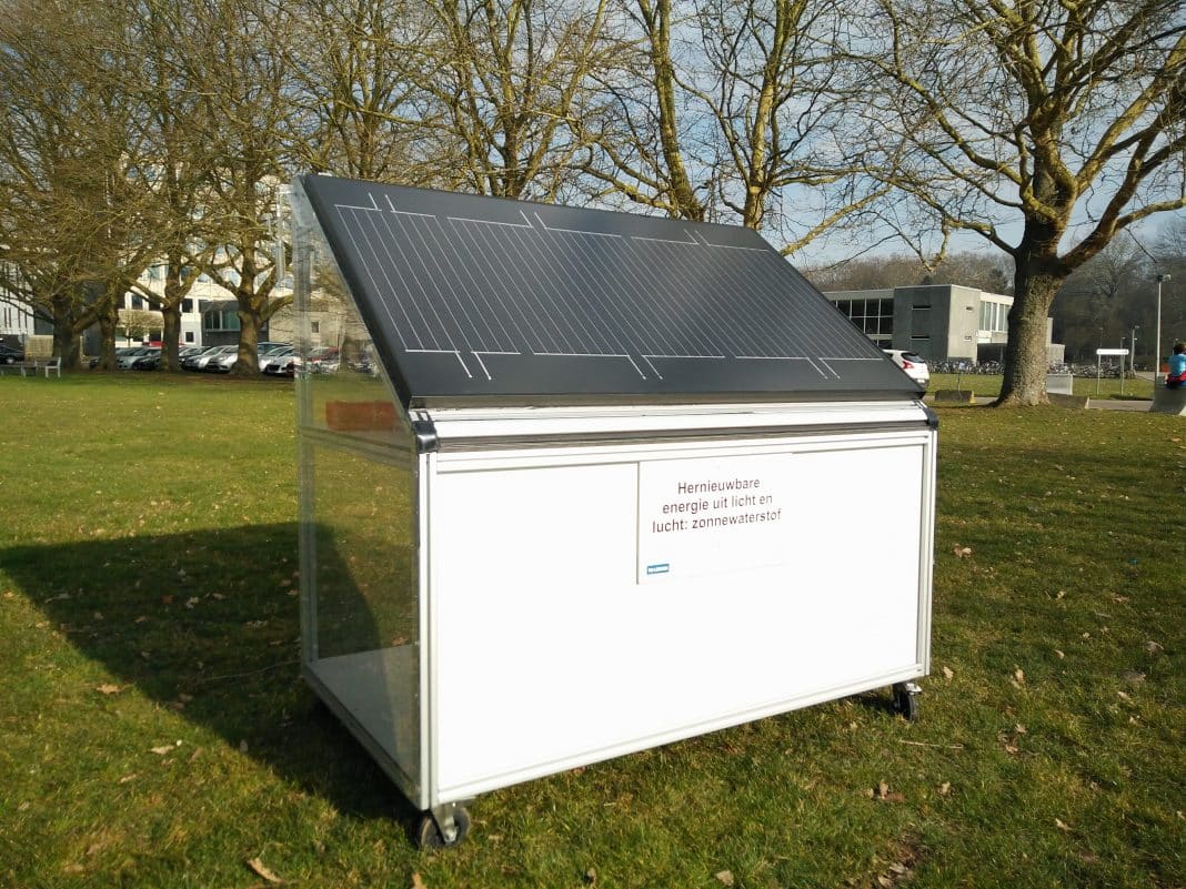 , Científicos belgas crean panel solar que produce hidrógeno