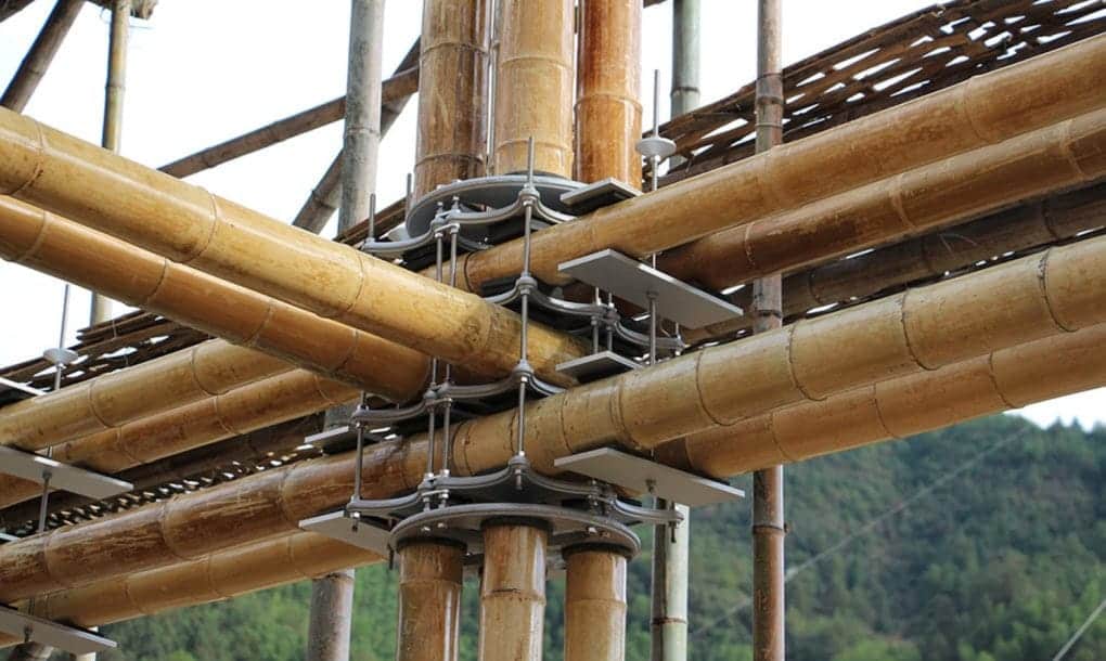 Casa de bambú utiliza aguas subterráneas para refrigerarse naturalmente