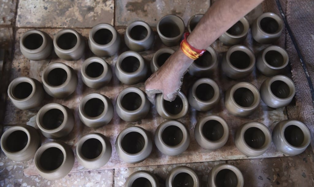 En la India se servirá el té en tazas de arcilla para reemplazar los vasos de plástico